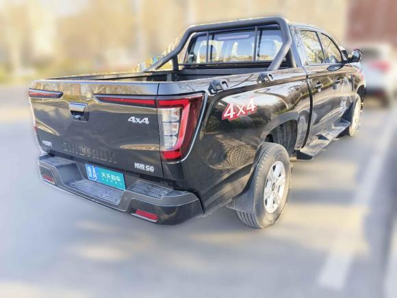 [济南·鲁A] 二手中国重汽搏胜2024款 商用 2.0T自动柴油四驱长轴 豪华版