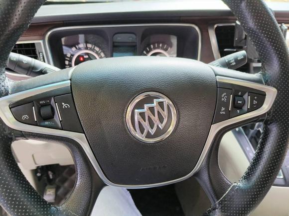 [武汉·鄂A] 二手别克别克GL82018款 28T 豪华型 国VI