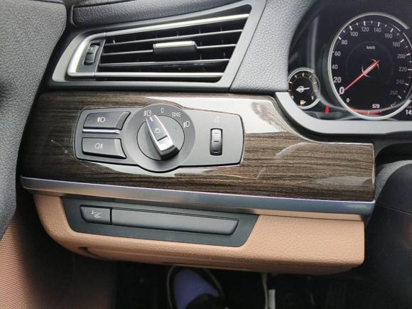 [武汉·鄂A] 二手宝马宝马7系2014款 730Li 臻享型