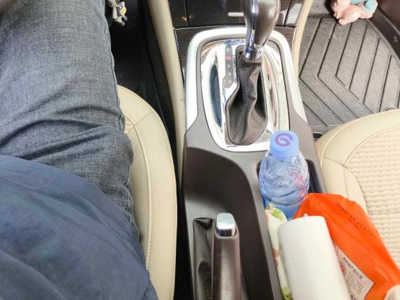 [南通·苏F] 二手别克君威2015款 2.0L 领先时尚型