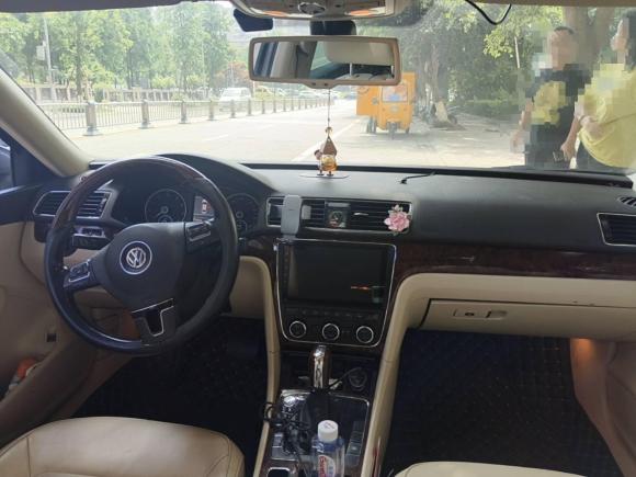 [成都·川A] 二手大众帕萨特2011款 2.0TSI DSG至尊版