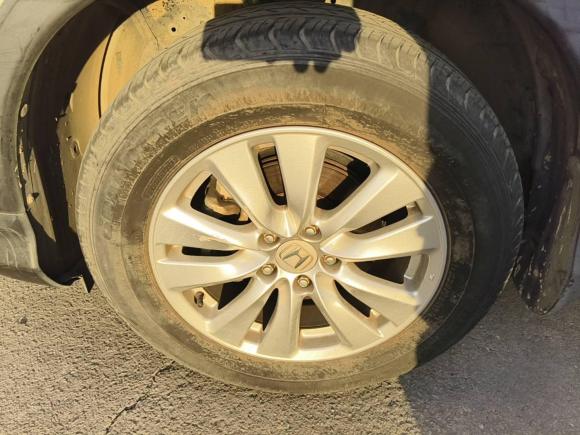 [深圳·粤B] 二手本田本田CR-V2016款 2.0L 两驱经典版