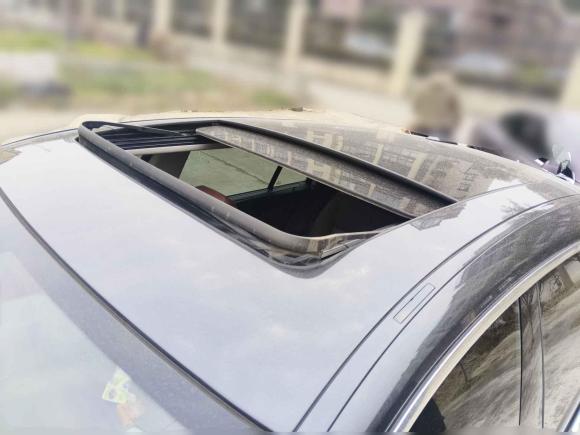 [南京·苏A] 二手宝马宝马5系GT2015款 528i 领先型