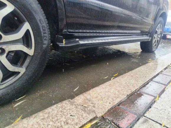 [青岛·鲁B] 二手现代途胜2013款 2.0L 自动两驱舒适型