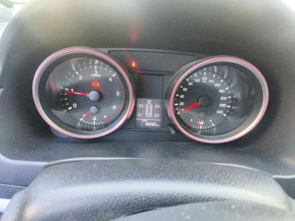 [上海·沪B] 二手哈弗哈弗H62017款 蓝标 运动版 2.0T 柴油 手动两驱精英型