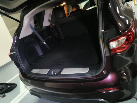 [杭州·浙A] 二手英菲尼迪英菲尼迪QX602014款 2.5 S/C Hybrid 两驱卓越版