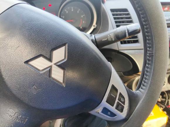 [杭州·浙A] 二手三菱翼神2010款 运动版 2.0L 手动豪华型