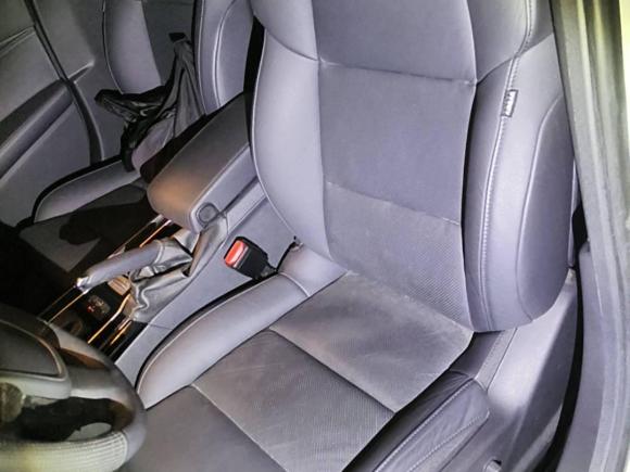 [成都·川A] 二手标致标致5082013款 2.0L 两周年纪念 自动天窗经典版