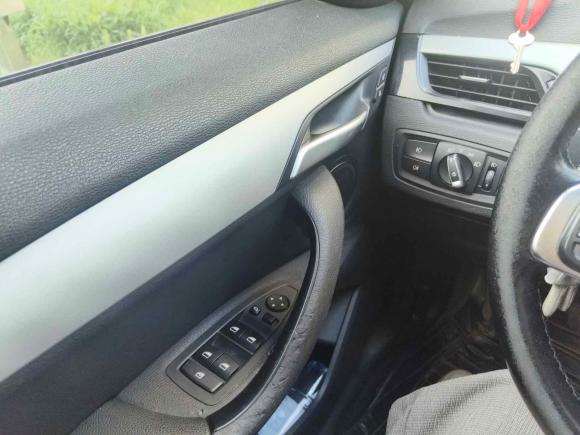 [南京·苏A] 二手宝马宝马X12018款 sDrive18Li 时尚型