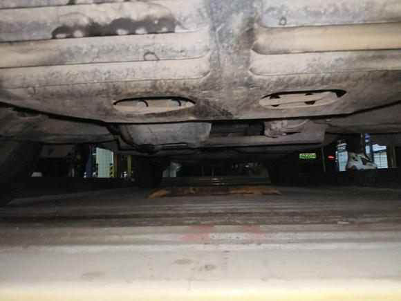 [西安·陕U] 二手哈弗哈弗H5经典2012款 智尊版 绿静2.0T自动四驱舒适型