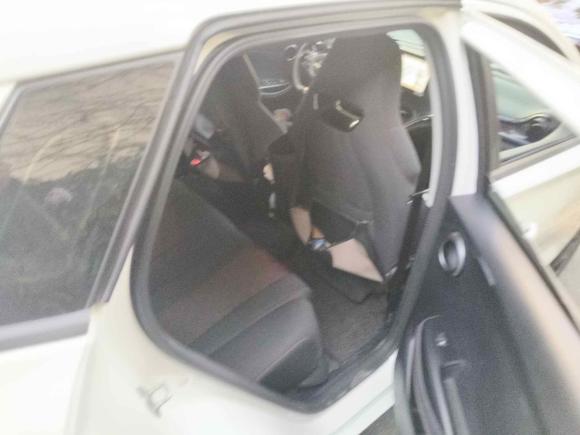 [上海·沪A] 二手比亚迪比亚迪e22023款 舒适型