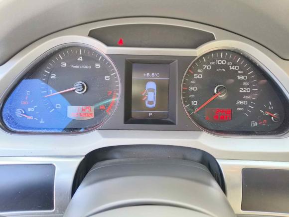 [青岛·鲁B] 二手奥迪奥迪A6L2010款 2.8 FSI 舒适型