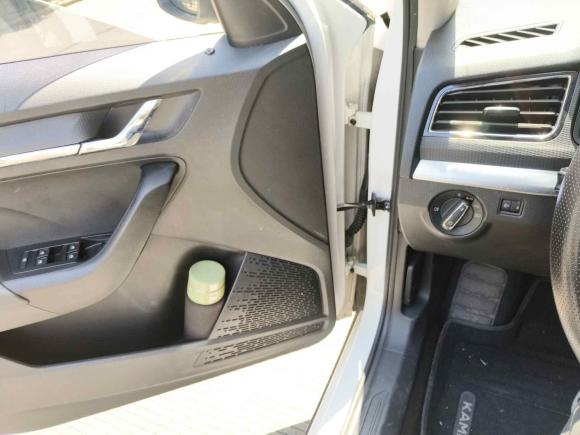 [上海·沪D] 二手斯柯达柯米克2022款 1.5L 自动舒享版