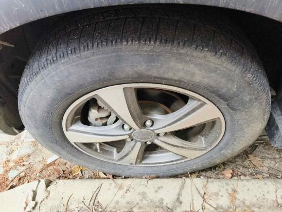 [上海·皖N] 二手哈弗哈弗H62014款 运动版 2.0T 柴油 手动两驱精英型