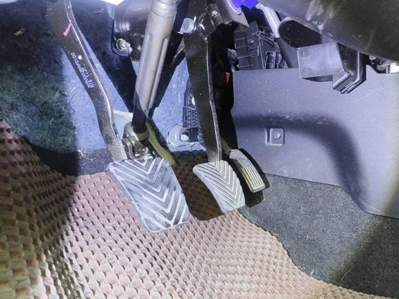 [杭州·浙A] 二手广汽传祺传祺GA42018款 200T 手动豪华版