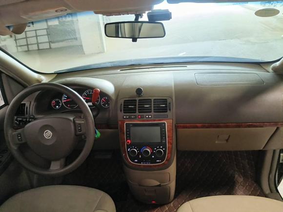 [深圳·粤B] 二手别克别克GL82011款 2.4L CT舒适版