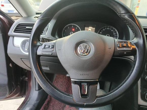 [青岛·鲁B] 二手大众帕萨特2014款 1.8TSI DSG御尊版