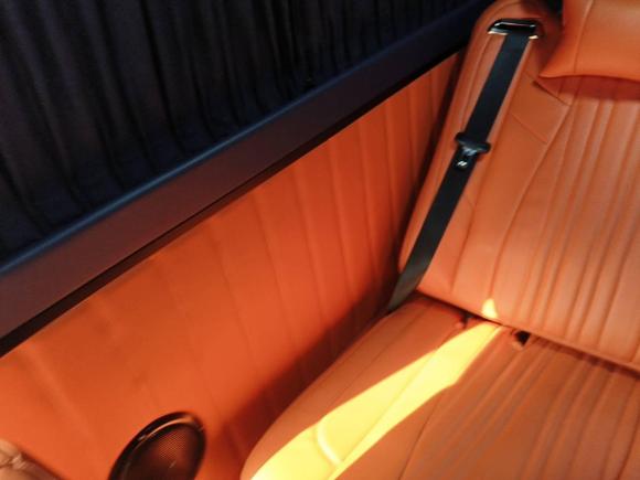 [宁波·浙B] 二手福特全顺2023款 2.0T柴油自动多功能商用车中轴中顶5/6座