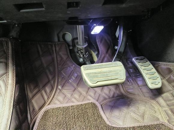 [青岛·鲁B] 二手路虎发现运动版2021款 249PS R-Dynamic SE 性能科技版 7座