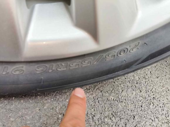 [济南·鲁A] 二手丰田卡罗拉2023款 1.8L 智能电混双擎 精英版