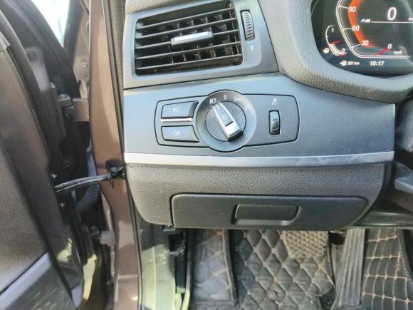 [南京·苏A] 二手宝马宝马X32013款 xDrive20i 豪华型