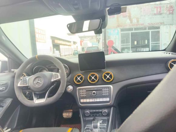 [南通·苏F] 二手奔驰奔驰A级AMG2017款 AMG A 45 4MATIC 暗夜雷霆限量版