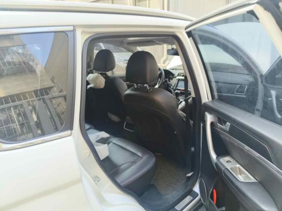 [深圳·粤S] 二手哈弗哈弗H62017款 红标 运动版 1.5T 自动两驱豪华型