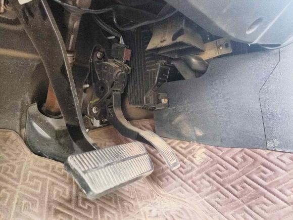 [青岛·黑C] 二手长安长安CS752015款 1.8T 自动四驱精英型 国V