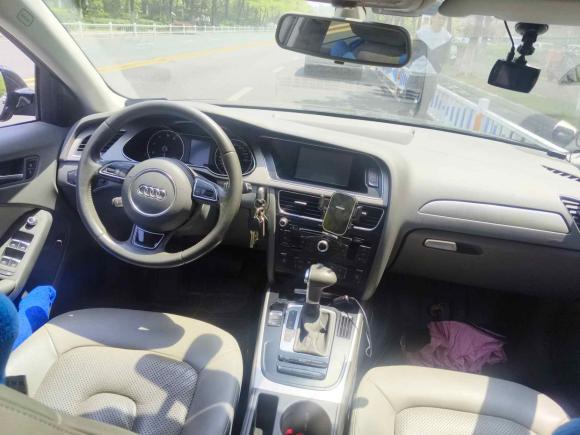 [杭州·浙A] 二手奥迪奥迪A4L2013款 35 TFSI 自动标准型