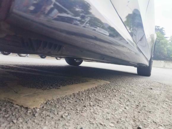 [南京·苏A] 二手宝马宝马3系2022款 325Li M运动曜夜套装