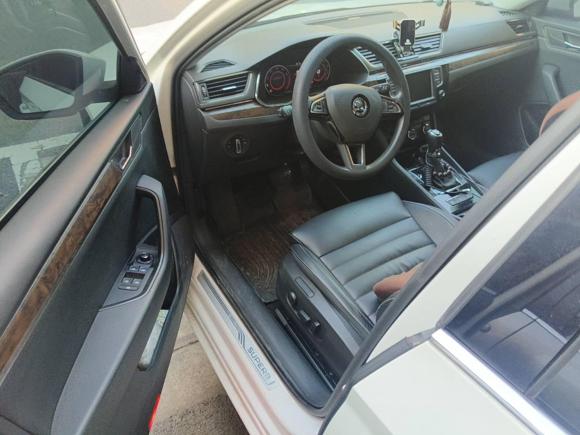 [上海·苏F] 二手斯柯达速派2016款 TSI330 DSG智行版