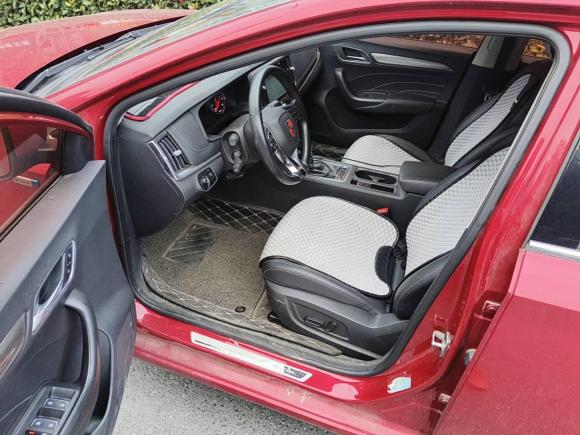 [芜湖·皖A] 二手荣威荣威i62017款 20T 自动旗舰版