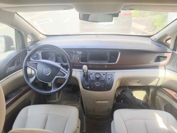 [广州·粤A] 二手别克别克GL82014款 2.4L CT豪华商务舒适版