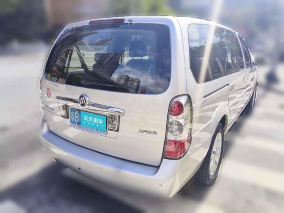 [深圳·粤B] 二手别克别克GL82014款 2.4L 经典版