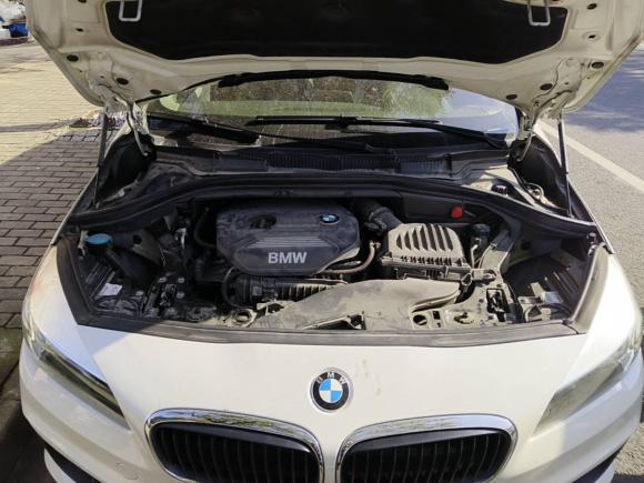 [上海·沪N] 二手宝马宝马2系多功能旅行车2015款 218i 领先型