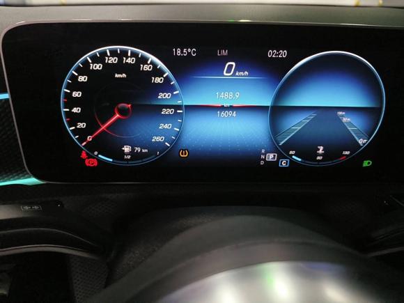 [苏州·苏E] 二手奔驰奔驰A级2020款 改款 A 200 L 运动轿车时尚型