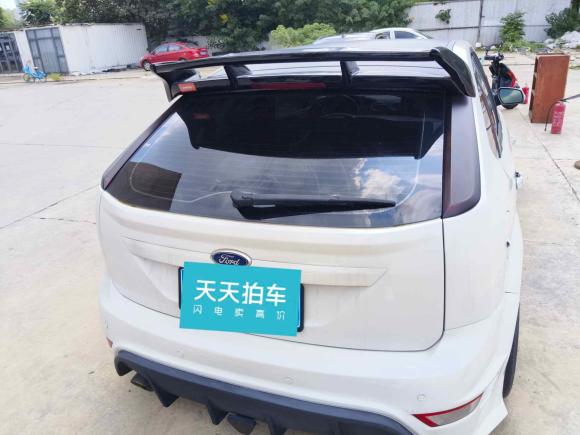 [南京·豫A] 二手福特福克斯2013款 两厢经典 1.8L 手动基本型