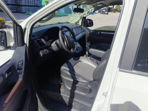 [上海·苏J] 二手大通大通G102016款 2.0T 自动精英版