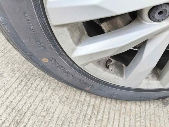 [上海·沪F] 二手大众途安2016款 途安L 280TSI DSG舒雅版