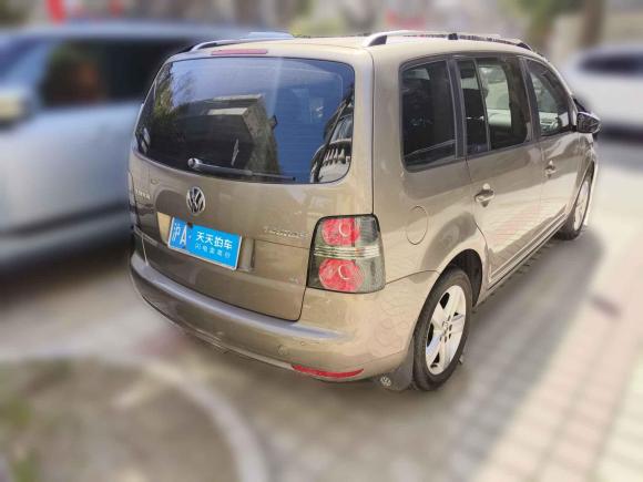 [上海·沪A] 二手大众途安2015款 1.4T DSG舒适版5座