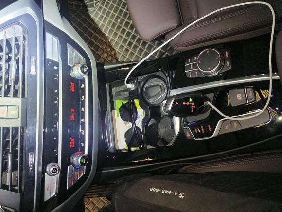 [武汉·鄂A] 二手宝马宝马X32020款 xDrive25i M运动套装