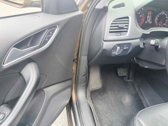 [上海·沪G] 二手奥迪奥迪Q32015款 35 TFSI 舒适型