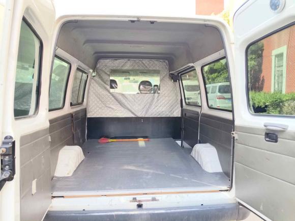 [杭州·鲁V] 二手福特经典全顺2016款 2.8T柴油短轴6座中顶多功能车JX493ZLQ4