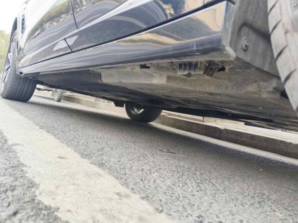 [无锡·苏B] 二手宝马宝马X32022款 xDrive30i 领先型 M曜夜套装