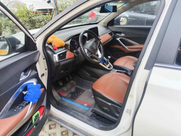 [义乌·湘N] 二手宝骏宝骏5102017款 1.5L 手动豪华型