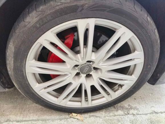 [深圳·粤P] 二手奥迪奥迪A82011款 A8L 3.0 TFSI quattro豪华型(213kW)