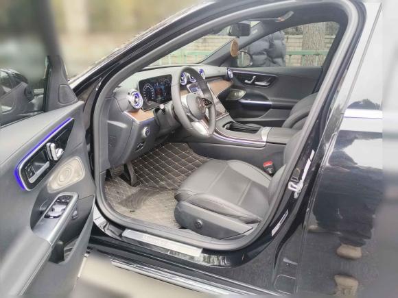 [上海·鄂W] 二手奔驰奔驰C级2024款 C 260 L