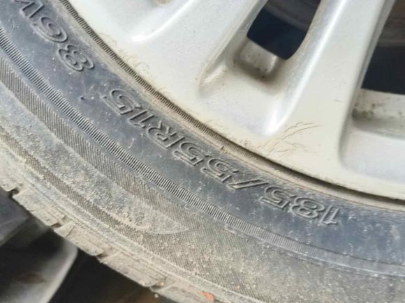 [深圳·粤B] 二手福特嘉年华2013款 三厢 1.5L 自动时尚型