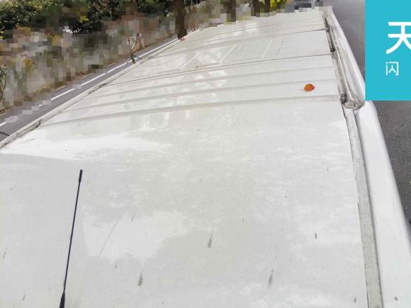 [上海·沪E] 二手上汽大通MAXUS新途V802021款 2.0T 手动经典城配王长轴中顶3座