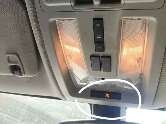 [广州·粤A] 二手凯迪拉克凯迪拉克SRX2015款 3.0L 舒适型